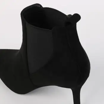 2020 Zima Proljeće Nove Kratke Čizme Ravnici Bež I Crne Čizme Na Srednje Visoke Potpetice Ženske Čizme S Oštrim Vrhom Ženske Cipele Plus Size