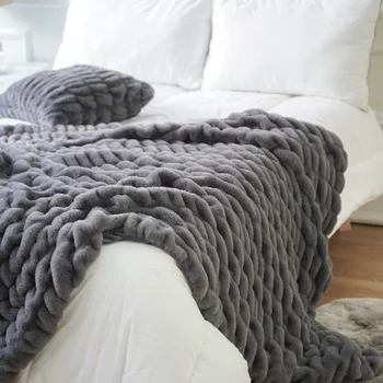Battilo Fuzzy Promašaj Fur Baciti Blanket-mekan pokrivač za krevet, kauč i dnevni boravak koji je pogodan za jesen zimu i proljeće, 127 * 152 cm